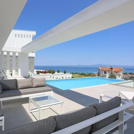 Villa Villas Les Blancs - Private Pool, 5 Bdrms, Panoramic View Hanioti