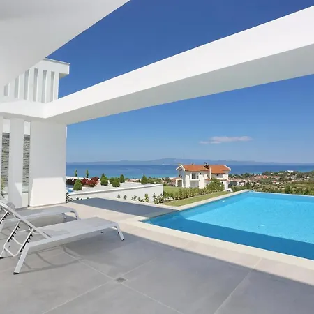 Villas Les Blancs - Private Pool, 5 Bdrms, Panoramic View *